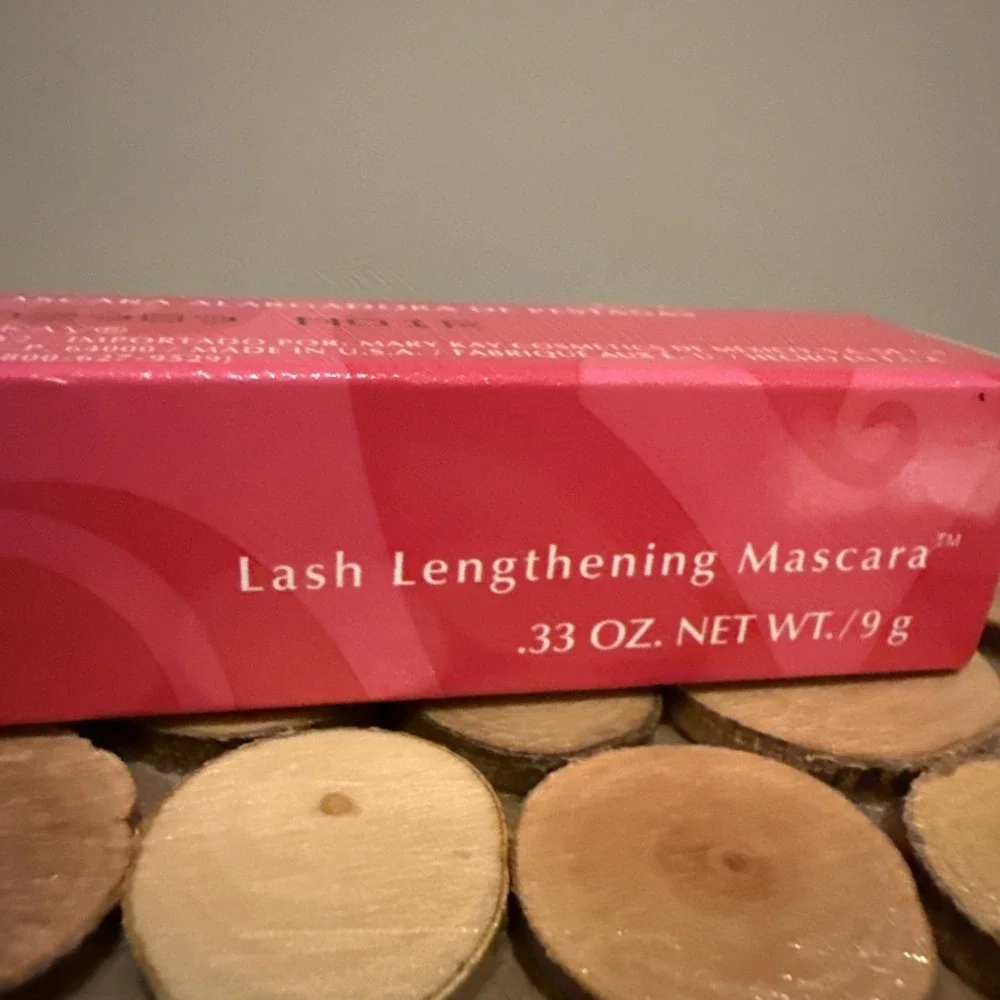 Mary Kay Lash Lengthening‎ Mascara .33 oz net wt 2989 BLACK MK Signature